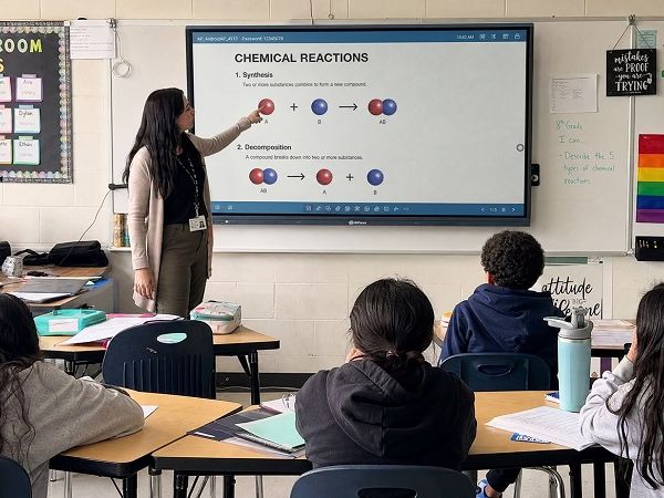 page-435-390 interactive whiteboard size recommendation
